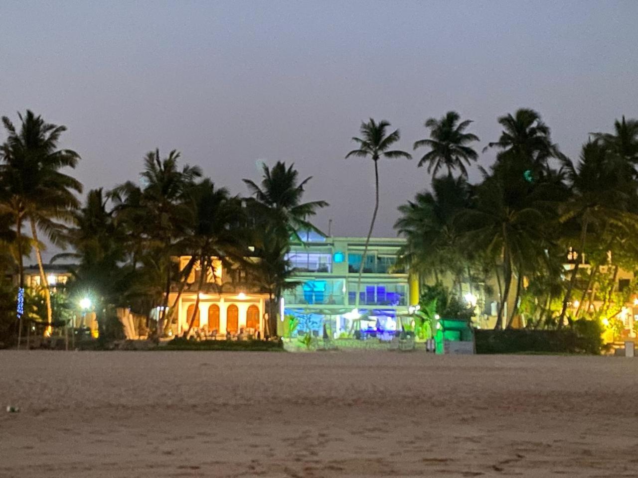 Josan Villa With A Glorious Beach And Sea View Habaraduwa Exterior photo